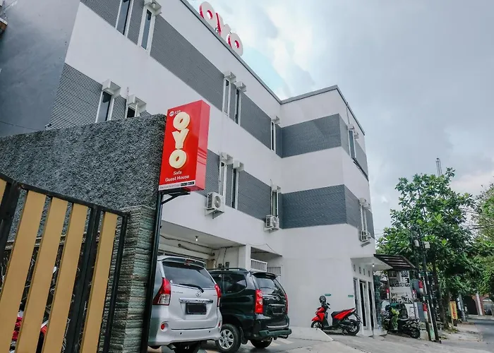 Oyo 528 Safa Guest House Malang